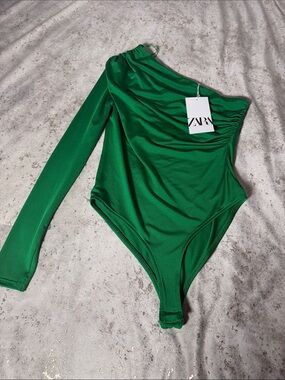 ZARA Emerald Green One-Shoulder Kids Bodysuit